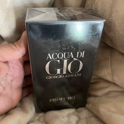 Perfume  $100