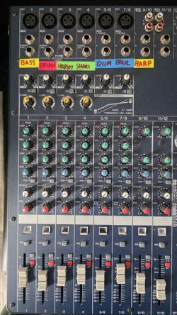 Yamaha 12 Channel Mixer