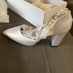 Used Women’s Satin Block Heel Wedding Shoes with All Pearl Ankle Strap - Color: White - Great for special occasions 