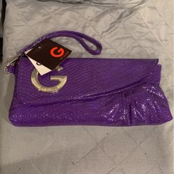 Brand New Guess Clutch $30