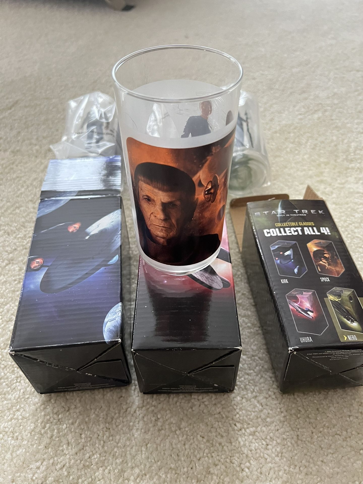 STAR TREK COLLECTIBLE GLASSES - COMPLETE SET OF 4 