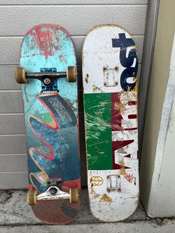 Complete Primitive skateboard size 8.0