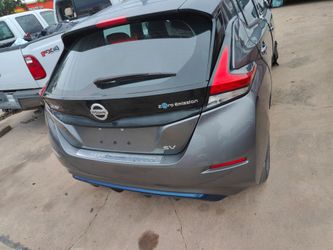 2018 Nissan leaf  Part-Out