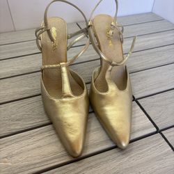 Dollhouse Metallic Gold Stray Pointed Toe Heels size 8.5