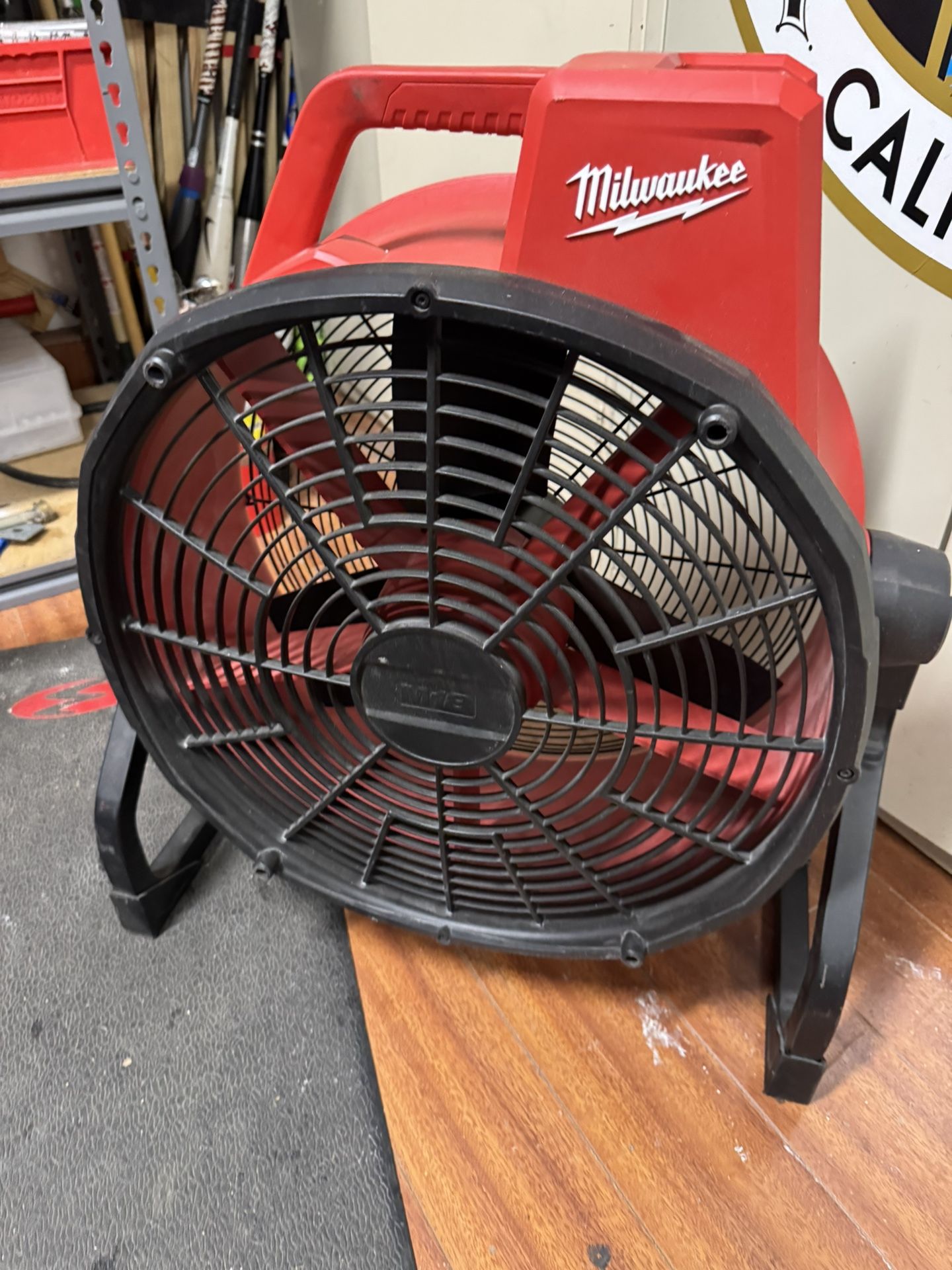 Milwaukee Shop Fan M18
