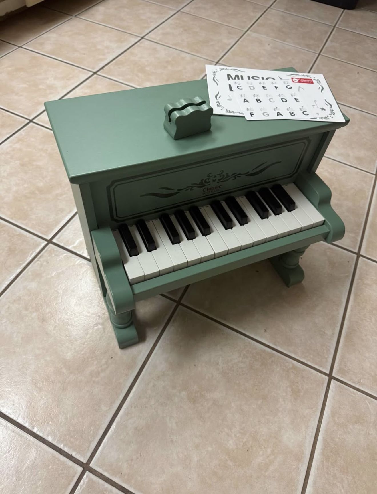 Toddler Vintage Piano 