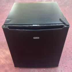 Black Mini-Fridge w/ Freezer – 17” x 17”, Clean & Works Great