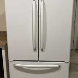 Maytag Fridge/Freezer