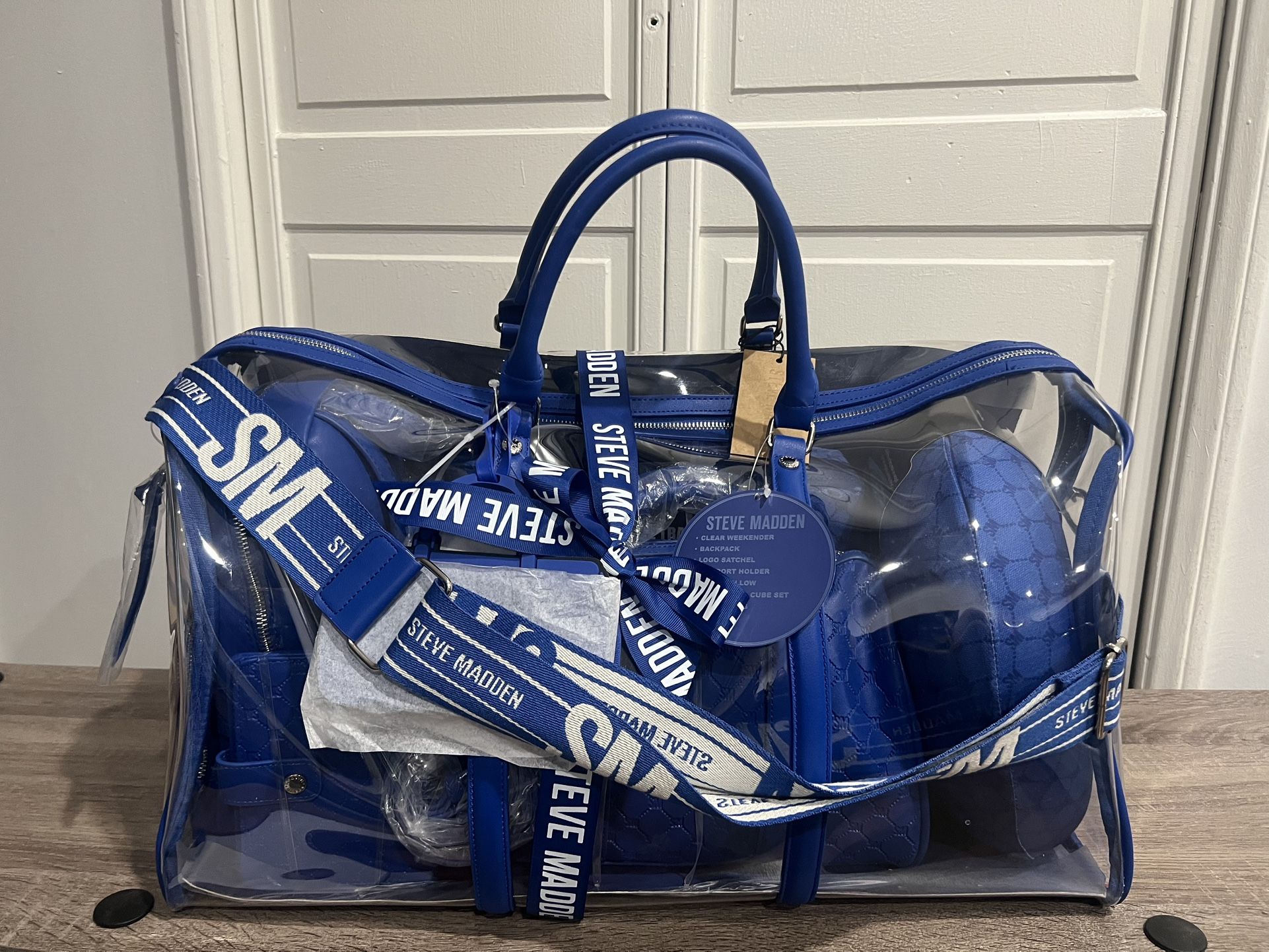 Steve Madden 7 pc Weekender