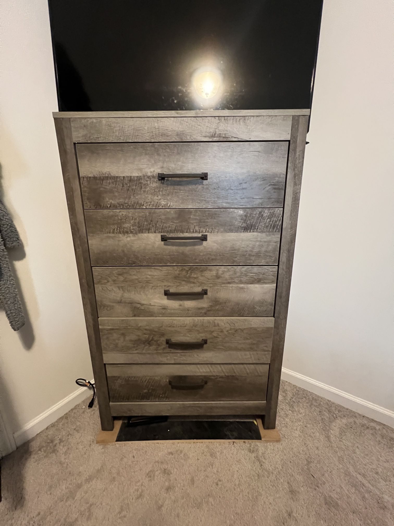 dresser
