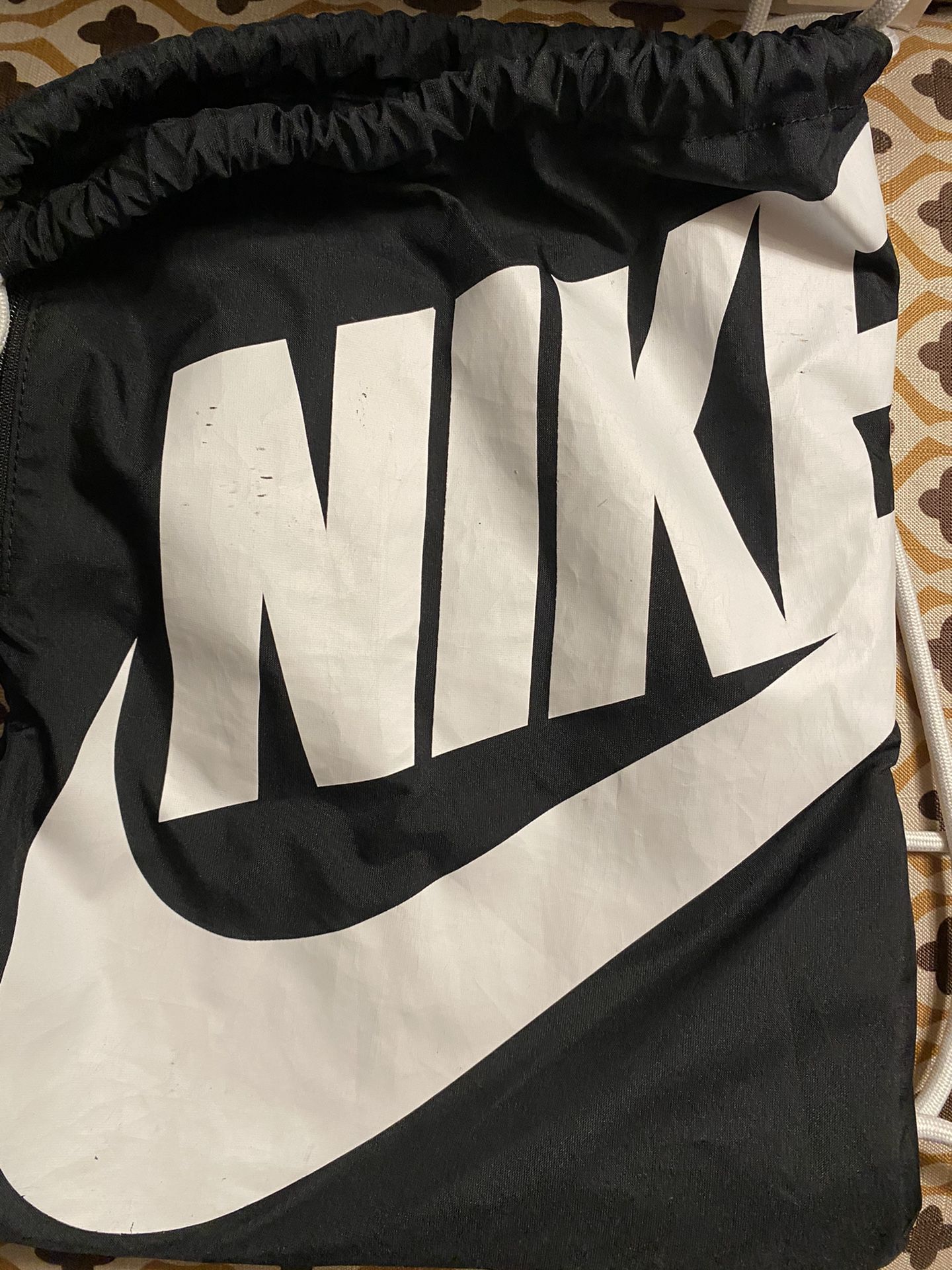 Nike gym bag like brand new