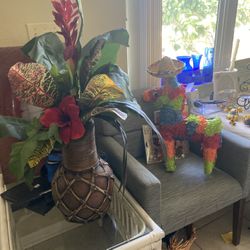 ADORABLE PIÑATA Donkey  Pinata $10