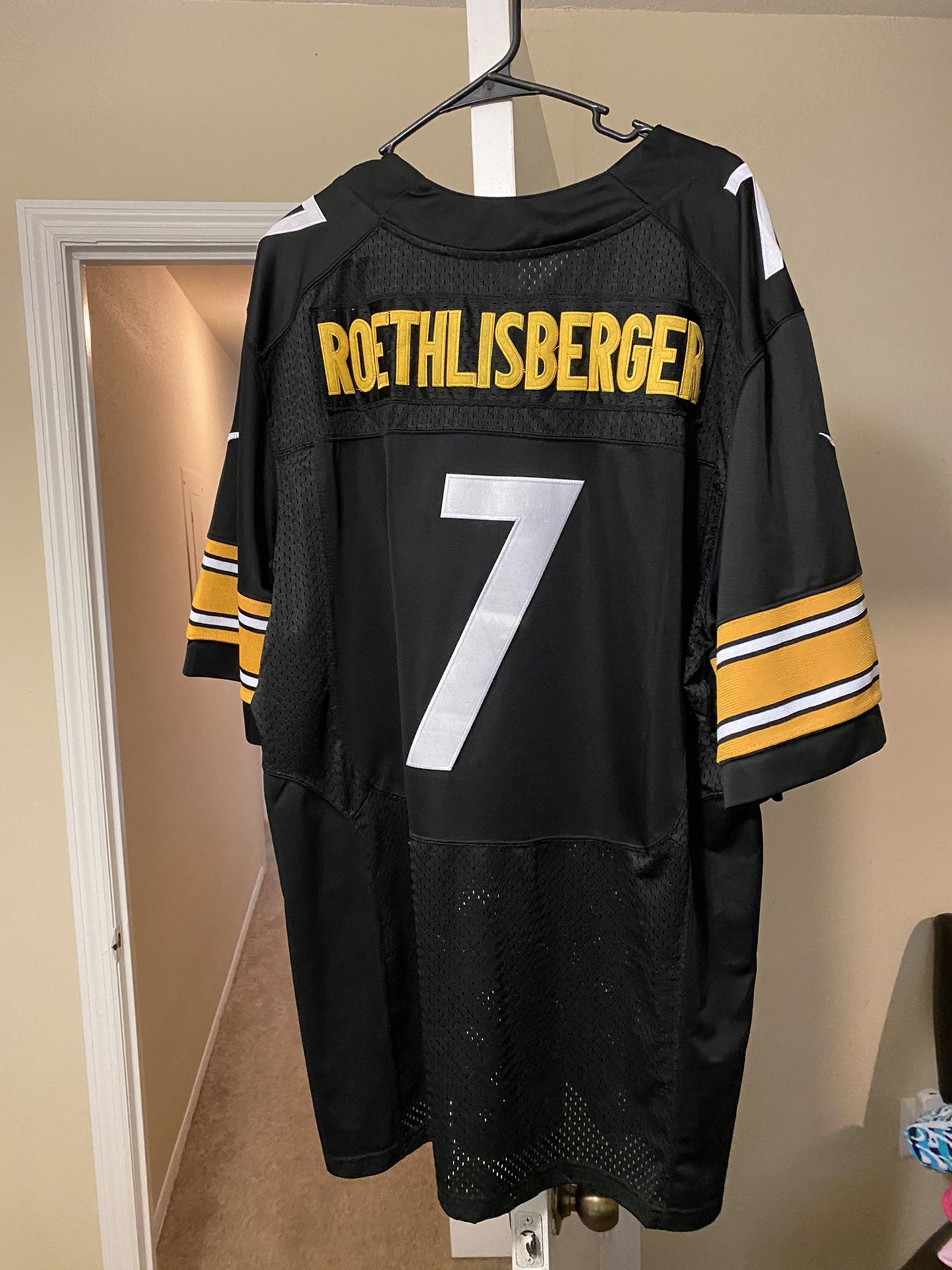 Official NFL Steelers Ben Roethlisberger Jersey