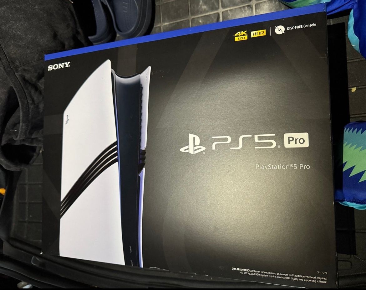 LAST DAY 6/11 PlayStation PS5 PRO NEW