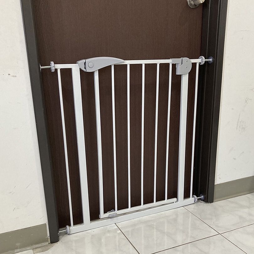Brand New $35 Baby Gate 30-inch Tall for 29-32 inches Wide Doorways Stairs, Walk Thru Metal Pet Dog Safety Fence 