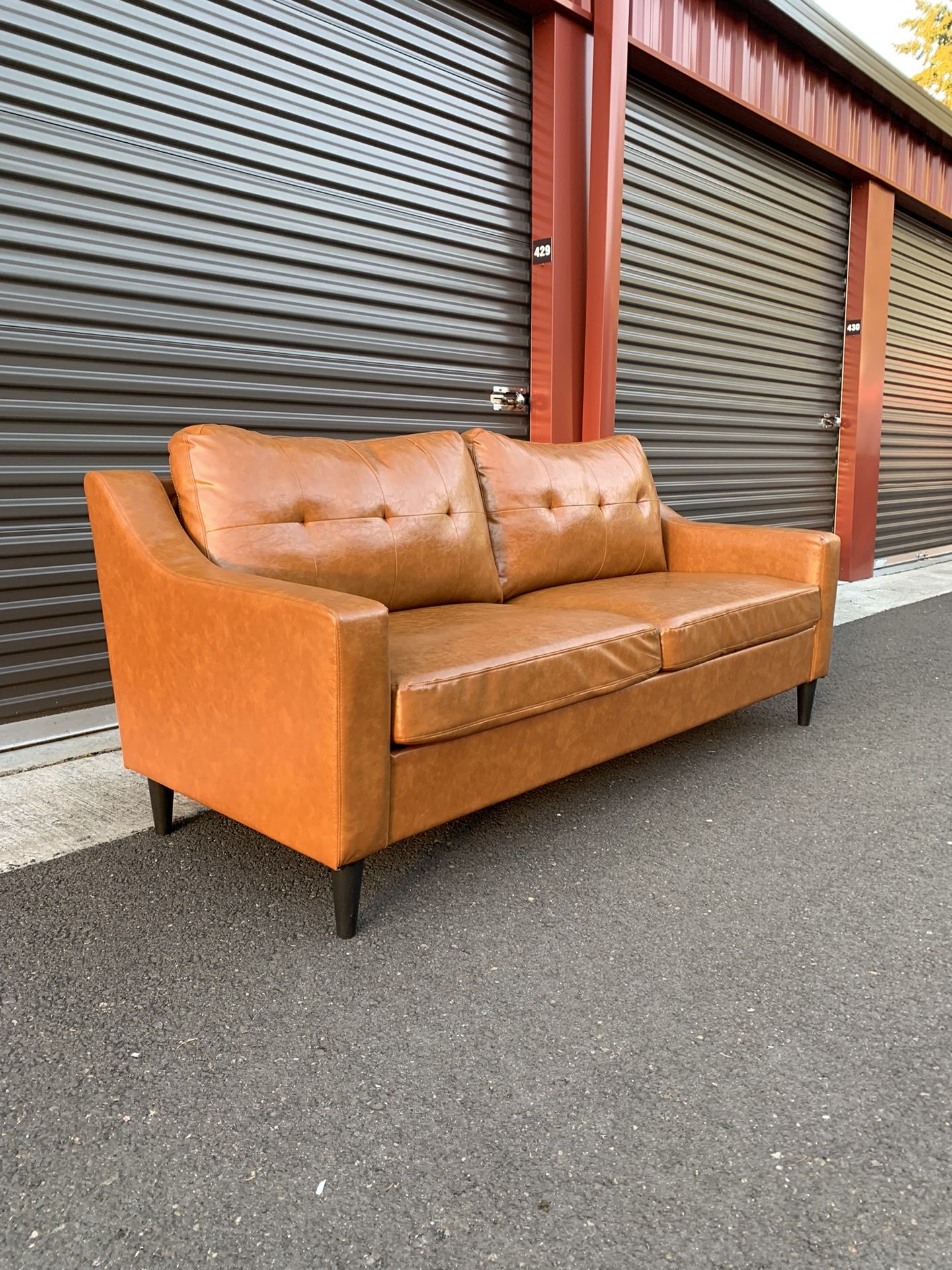 MCM Modern Couch Sofa for Sale in Vancouver, WA - OfferUp