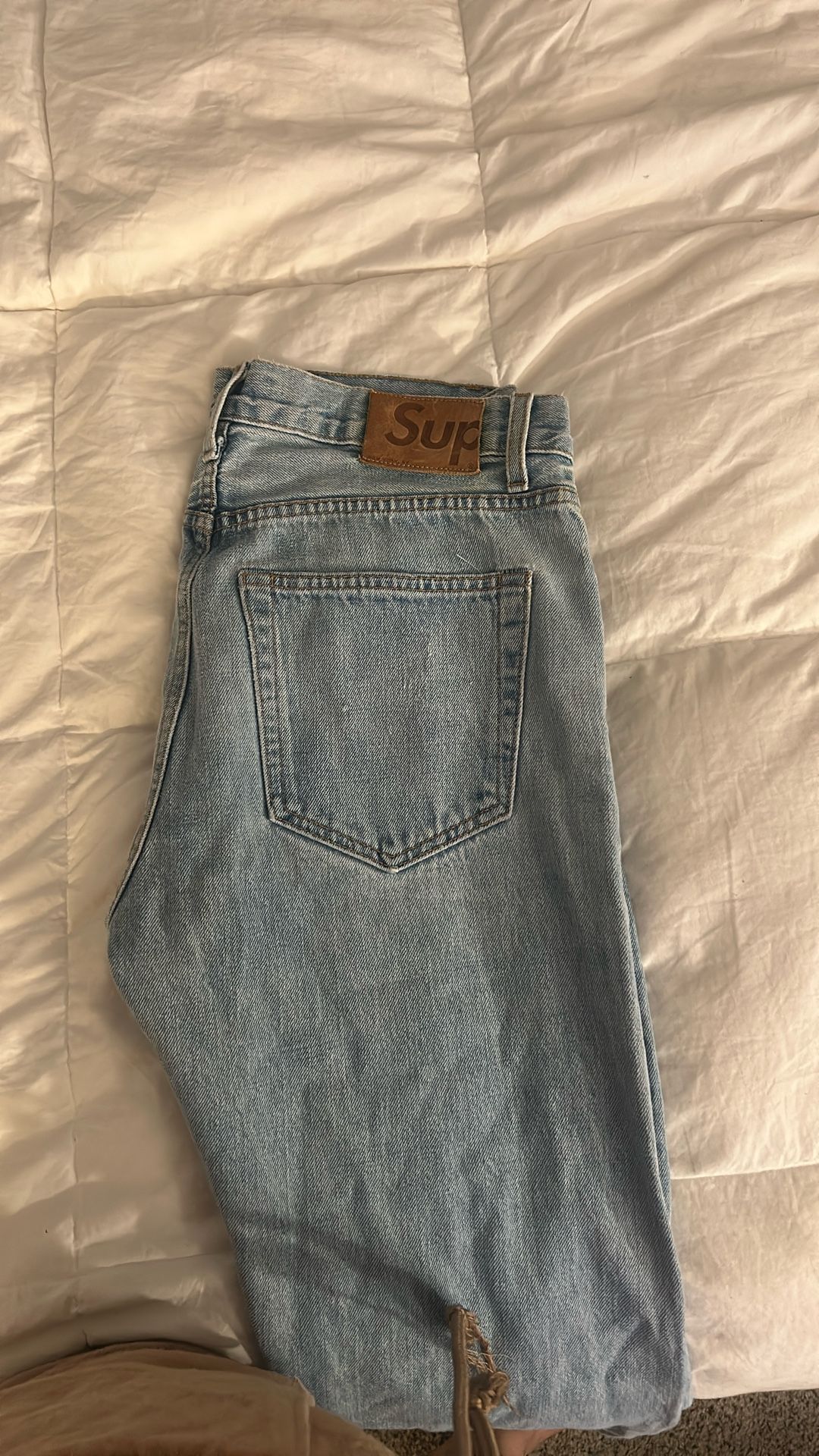 Supreme Levis