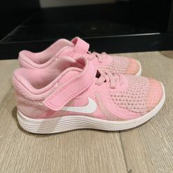 Girls Shoes Size 9 ,8