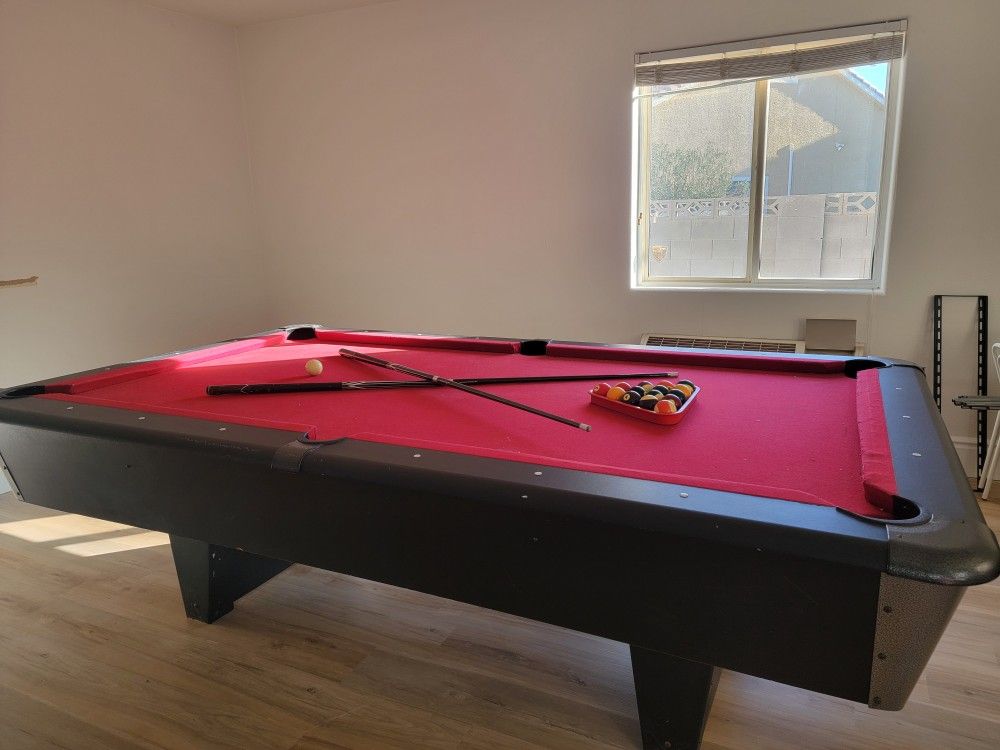 Mizerak Pool Table for Sale 