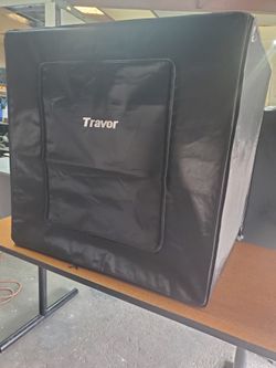 Photo Light Box/ Travor 
