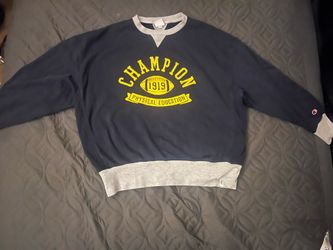 Champion 1919 Sweater