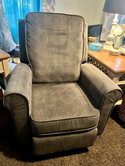 Recliner Set
