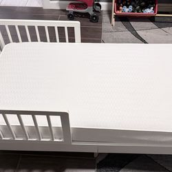 Toddlers bed and mattress