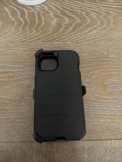 Outter box defender case and clip for I Phone 13