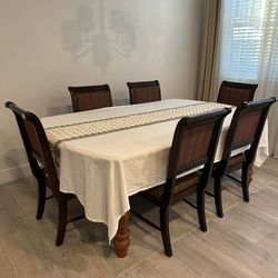 Dining table for 8 people with 6 chairs