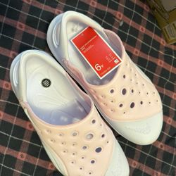 Girls Nike Youth Foam Shoes 