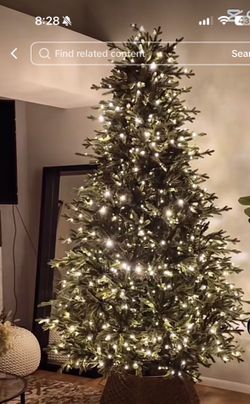 Willowbrook 9ft Christmas Tree