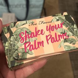 TOO FACED SHAKE YOUR PALM PALMS