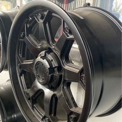4 new 18” wheels 5x150 Toyota Tundra
