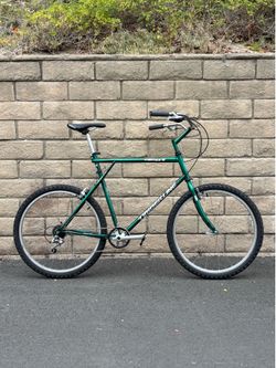 GT Timberline Mountain Bike size 22" XL