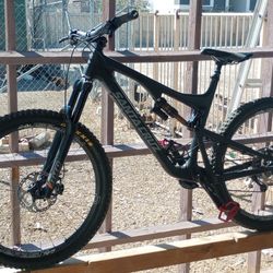 Santa Cruz Bronson Medium Frame Downhill Bike