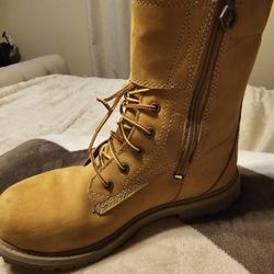 Timberland Women Boots Almost New