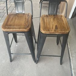 Bar Stools 