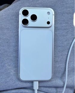 iPhone 17 pro max