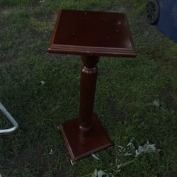 Plant Stand 