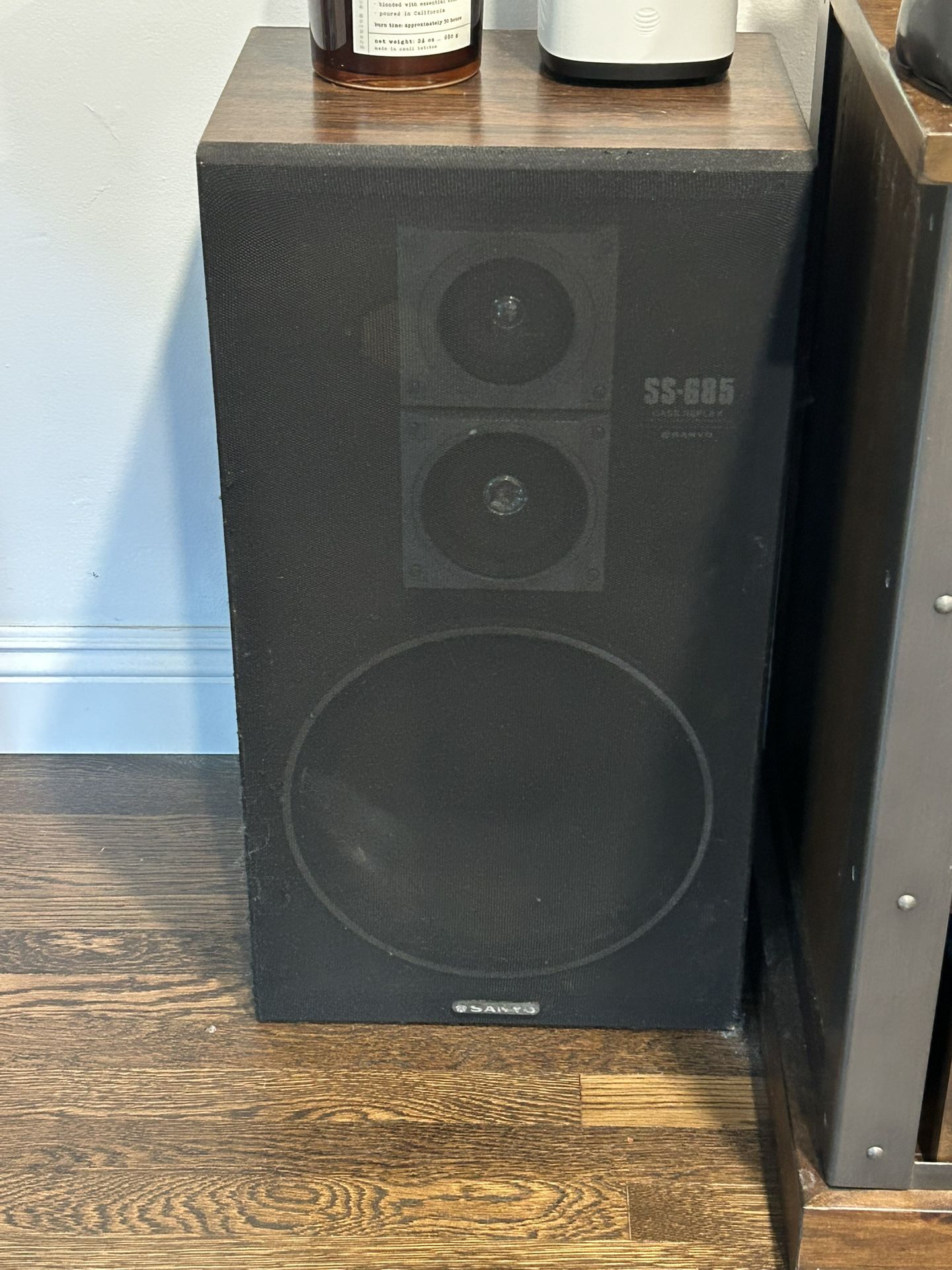 Sanyo SS-685 Floor Speaker