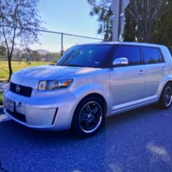 2009 Scion xB