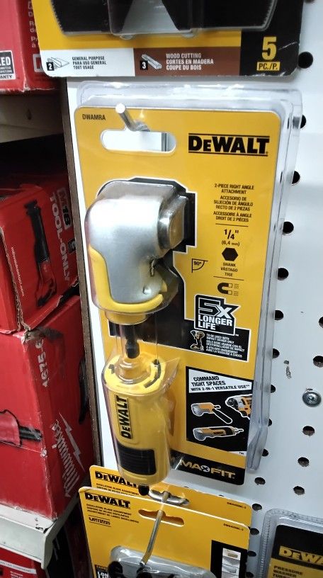 DEWALT 2 - PIECE RIGHT ANGLE ATTACHMENT