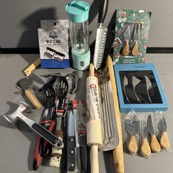 Gifts Box 1 Knife, blender, tools, rolling pin, tenderizer, meat claws, corkscrews more