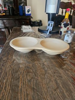 Pampered chef mictowave food/egg maker