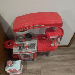 Play Kitchen 
