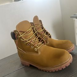Timberlands size 8