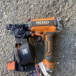 Ridgid Roofin Nailer 