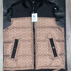 Coach Puffer Vest Size Large 