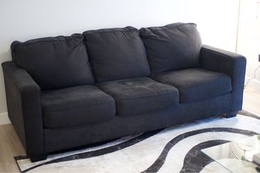Couch (Sofa)