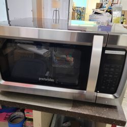 Proctor Silex microwave

$60 FIRM